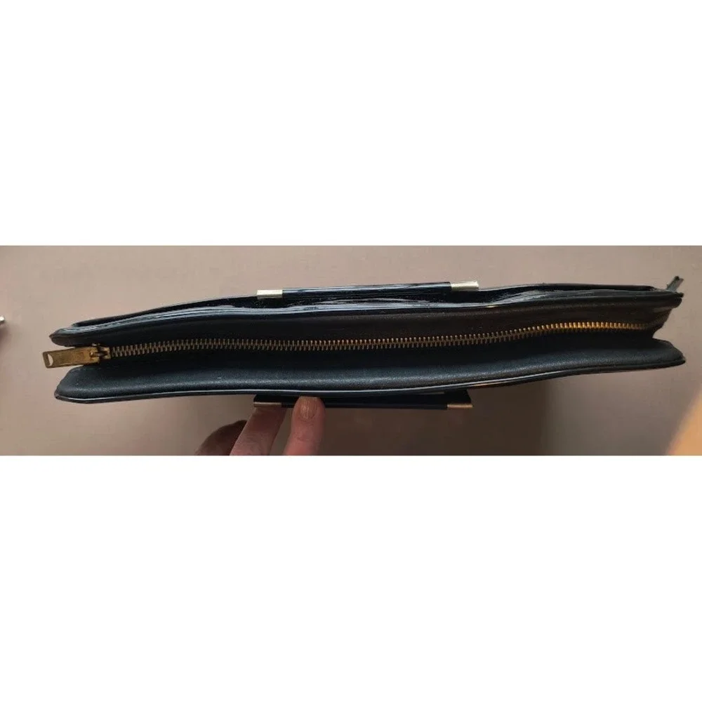 Bell Vintage Black Patent Leather Bag with Adjustable Gold Handle‎